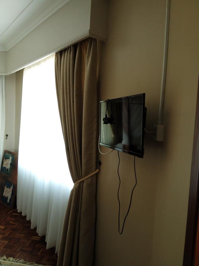 Kijiji Homestay Найроби Екстериор снимка