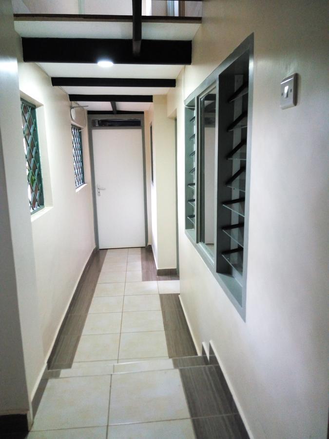 Kijiji Homestay Найроби Екстериор снимка